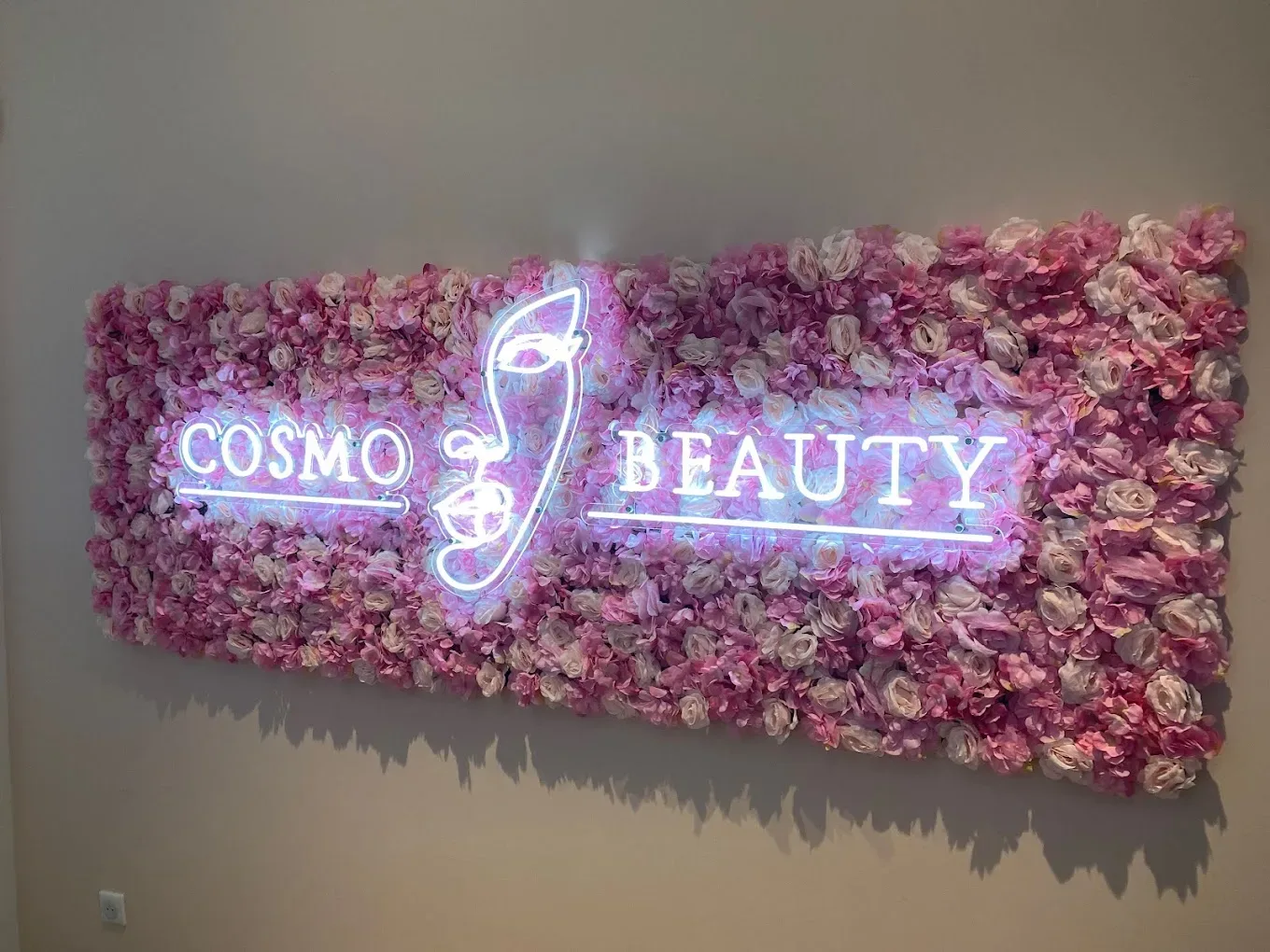 Cosmo Beauty - Institut de beauté Schiltigheim - Cosmo Beauty - Photo Galerie - OneBooking