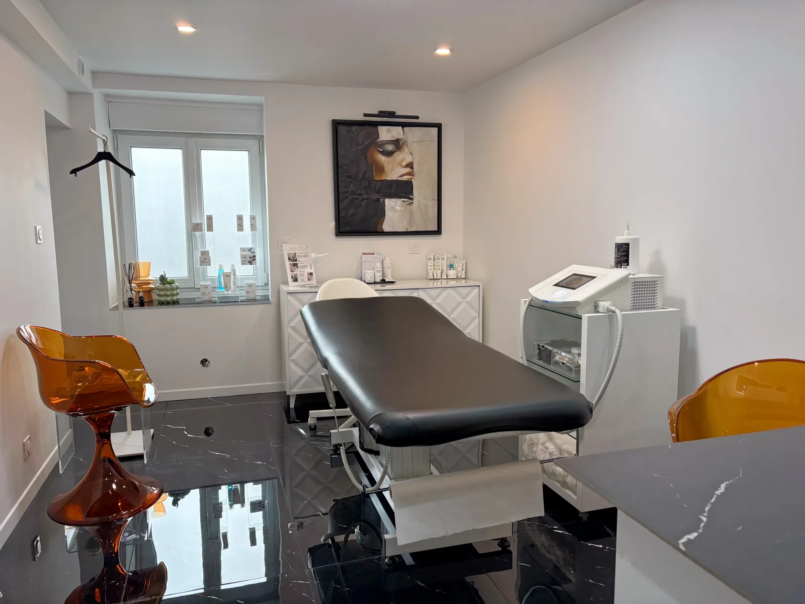 Mg concept - Onglerie Melun - Mg concept - Photo Galerie - OneBooking