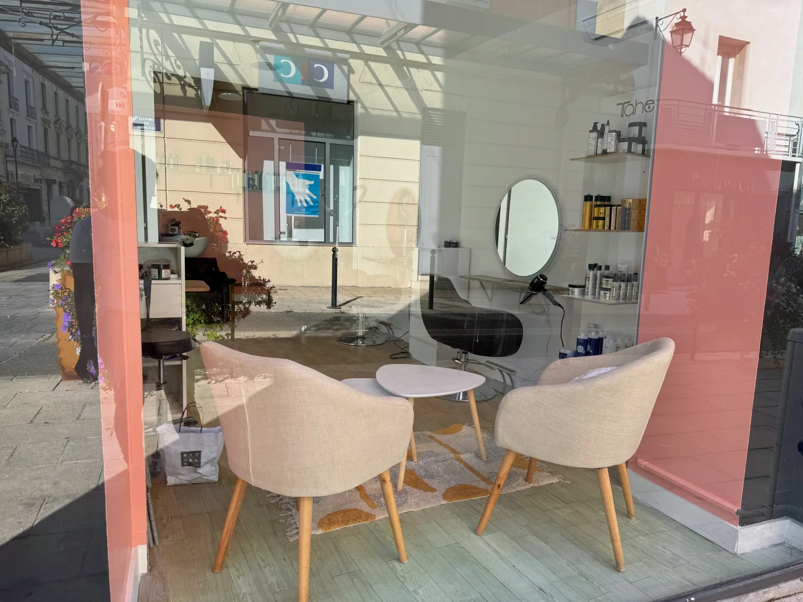 Mana’o coiffure - Coiffure Orange - Mana’o coiffure - Photo Galerie - OneBooking