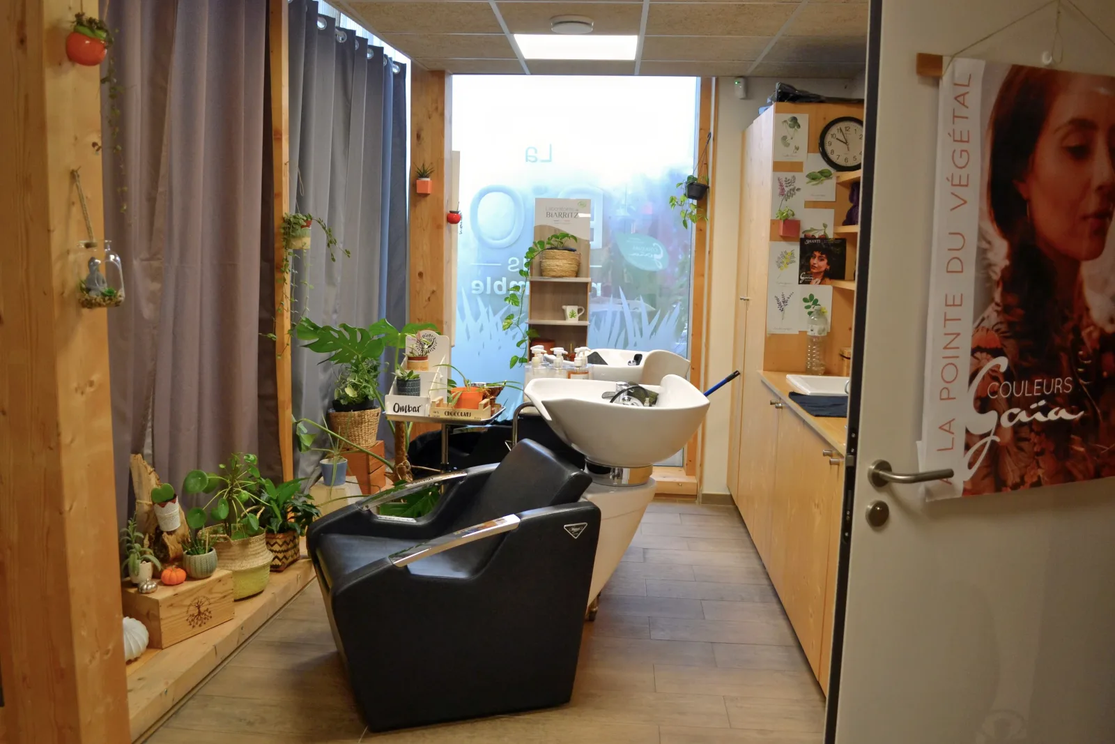 Le jardin Bien-Être - Sourcils & cils Blois - Le jardin Bien-Être - Photo Galerie - OneBooking