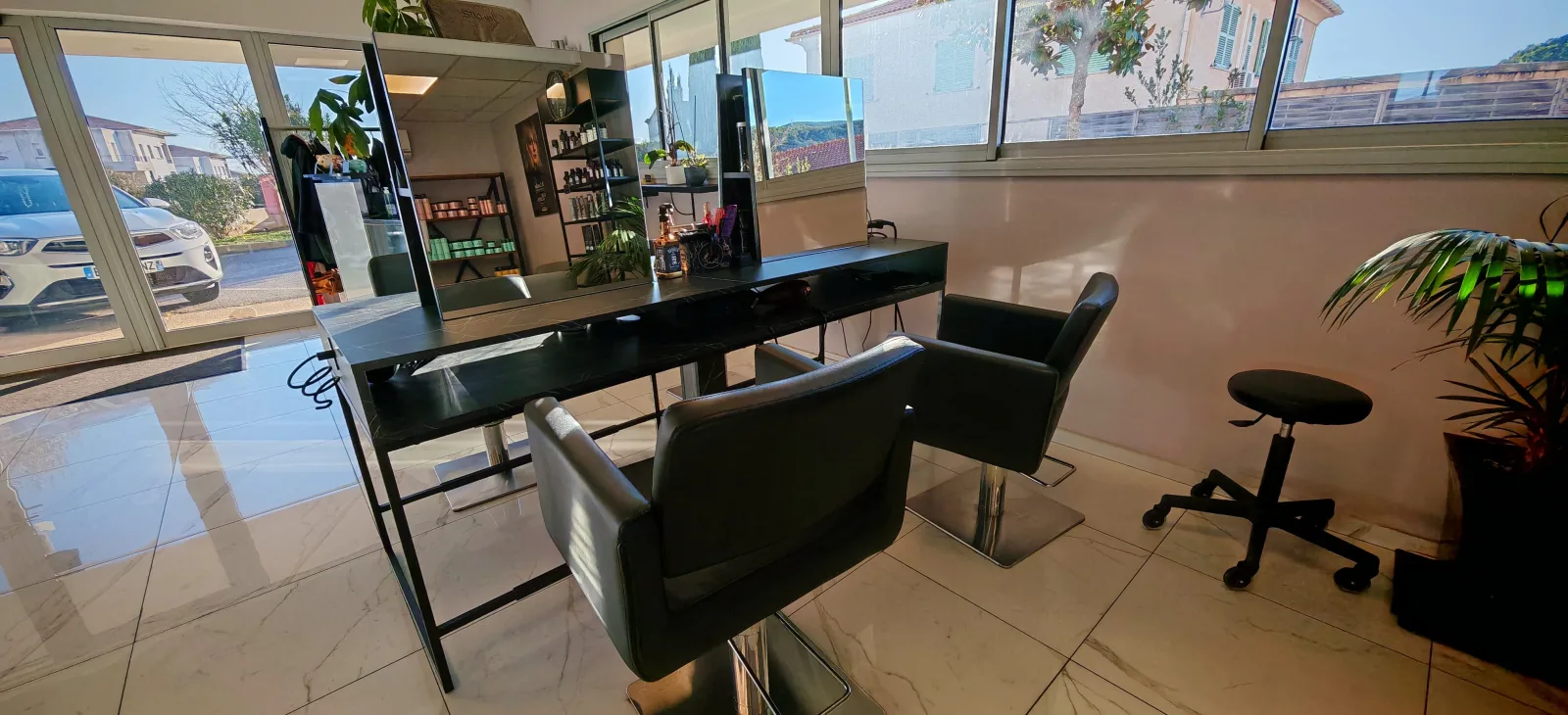 AMC Coiffure & Spa - Coiffure Borgo - AMC Coiffure & Spa - Photo Galerie - OneBooking
