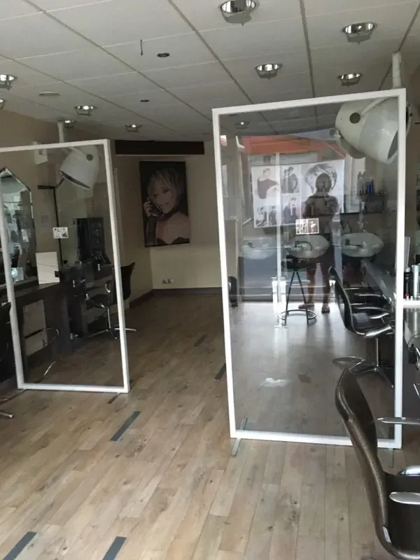 Salon ligne actuelle - Coiffure Châtellerault - Salon ligne actuelle - Photo Galerie - OneBooking