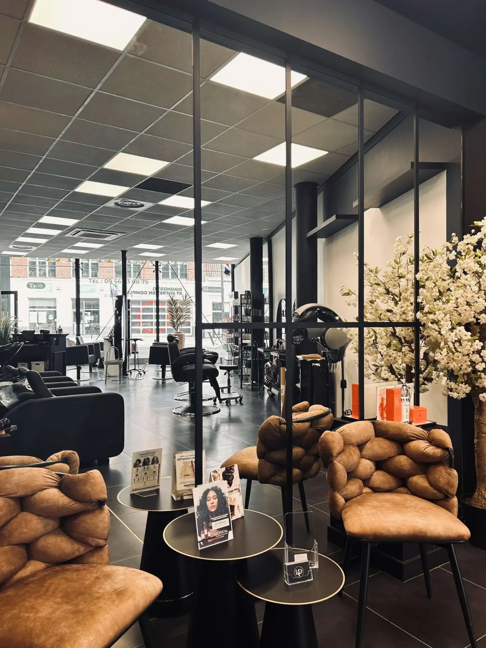 L’ÉVIDENCE coiffeur.créateur - Massage Valenciennes - L’ÉVIDENCE coiffeur.créateur - Photo Galerie - OneBooking
