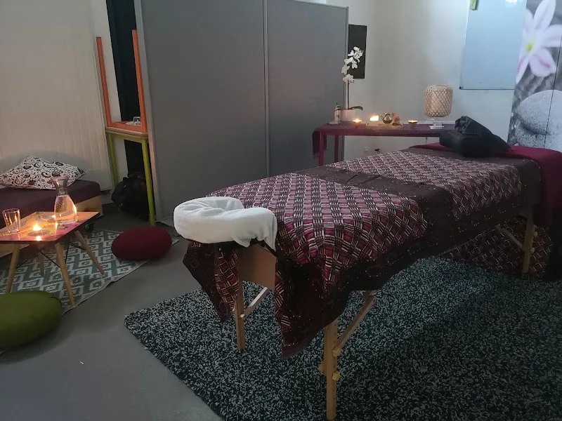 Mon Petit Salon Zen - Massage Bordeaux - OneBooking