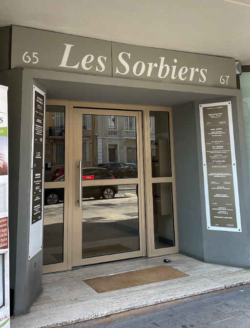 Madame.k.beauty - Onglerie Cannes - OneBooking
