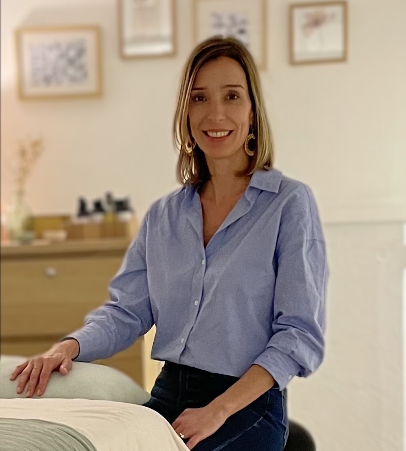 Facialiste Cannes Magali Bres • Kobido • Gua Sha - Soin visage Cannes - OneBooking