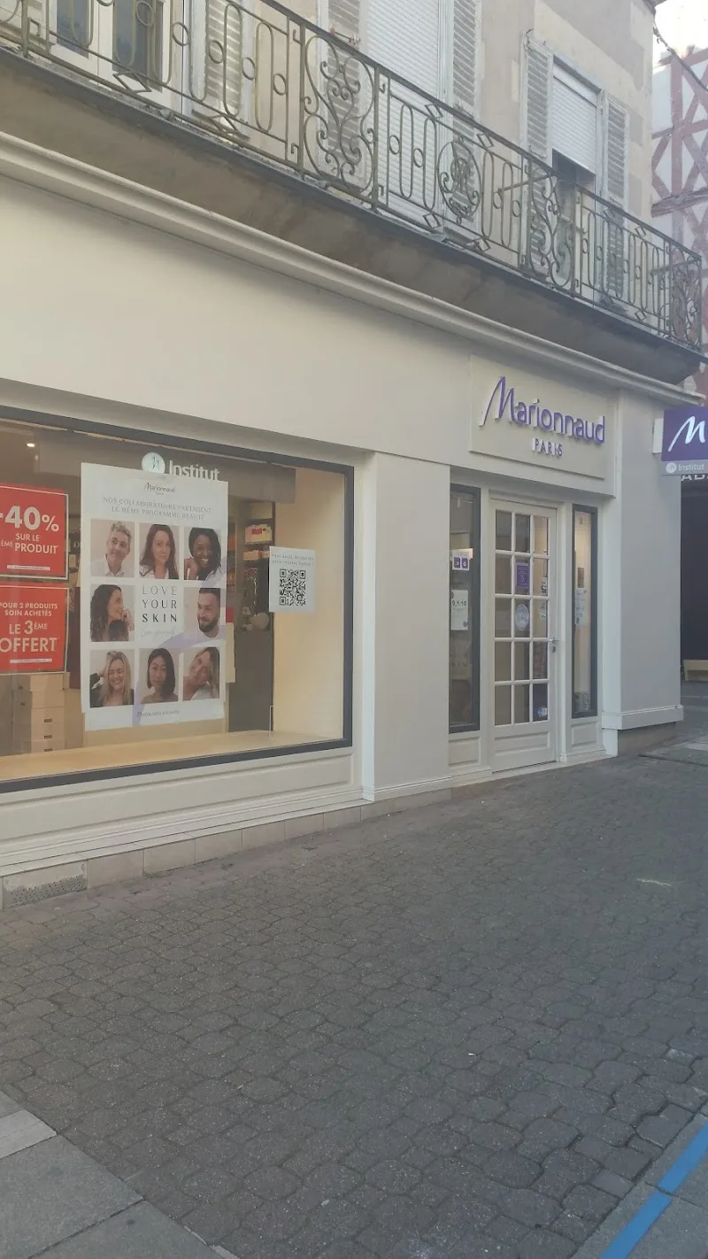 Marionnaud - Parfumerie - Maquillage Nevers - OneBooking