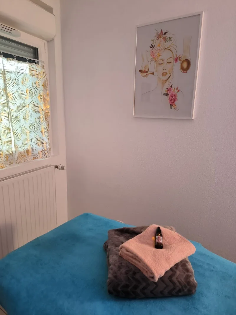 Skintao Massage - Massage Bordeaux - OneBooking