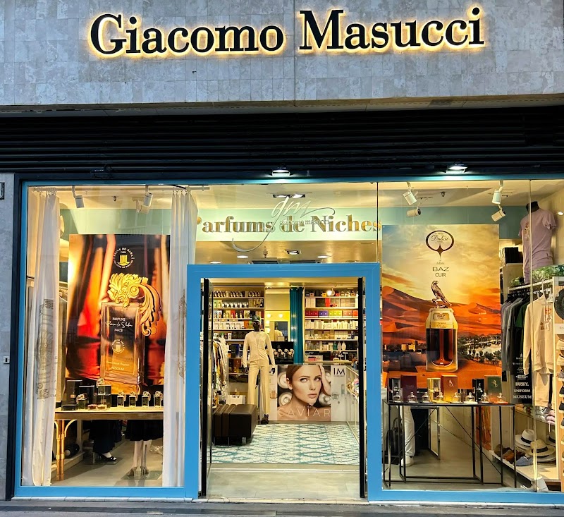 Giacomo Masucci - Soin visage Cannes - OneBooking