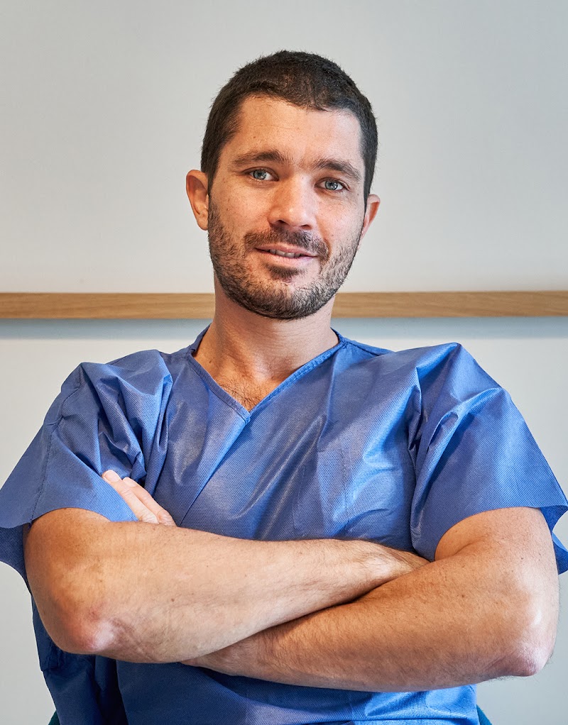 Dr Simon AVIGNON, CHIRURGIE MAXILLO FACIALE & CHIRURGIE DU VISAGE - Soin visage Béziers - OneBooking