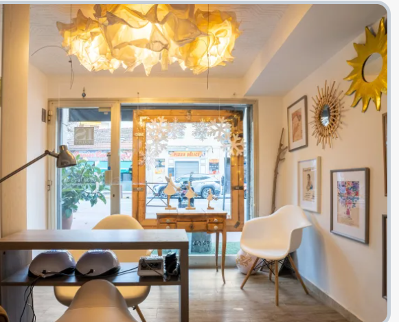 IS BEAUTY - Onglerie Cannes - OneBooking