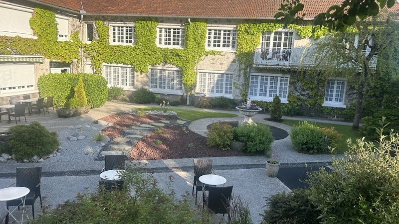 Logis Hôtel la Thomasse - Spa Aurillac - OneBooking