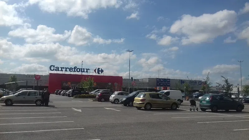Centre commercial Carrefour Amiens - Barbier Amiens - OneBooking