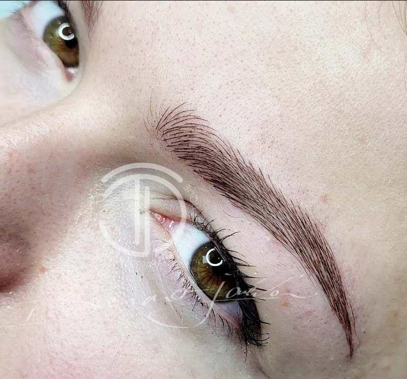 Dermo Jaeva - Microblading Toulouse - Dermopigmentation Réparatrice & Esthétique - Formation Brows & Business - Maquillage Toulouse - OneBooking