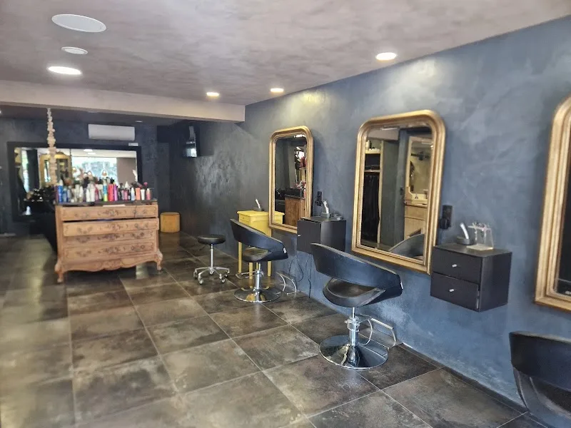Coiffure Claude.A - Barbier Manosque - OneBooking