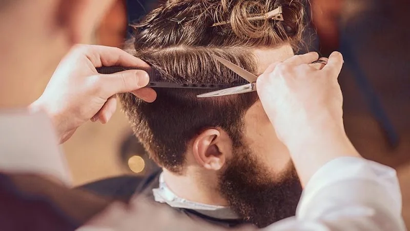 EAZYCUT BARBERSHOP - Barbier Lyon - OneBooking