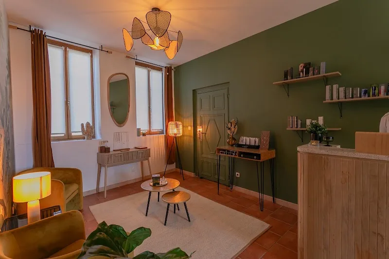 INSTITUT VELIN - Spécialiste du regard - Sourcils & cils Toulouse - OneBooking