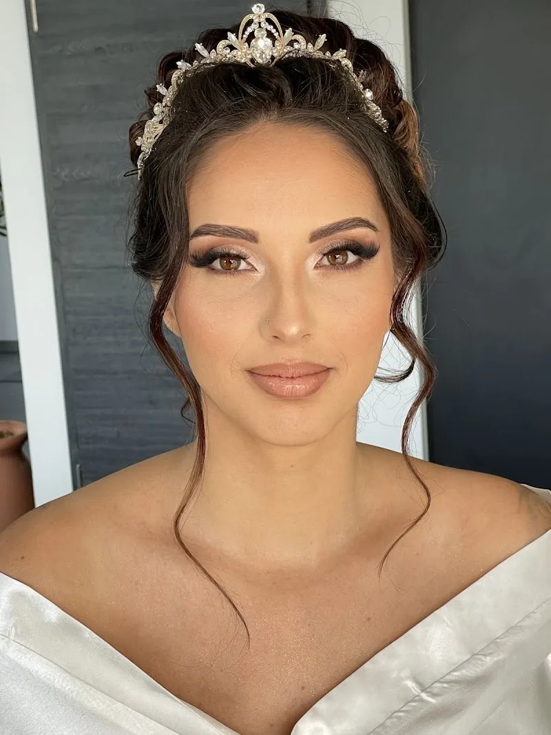 Beauty by Lisa - Maquilleuse Professionnelle & Microblading - Maquillage Metz - OneBooking