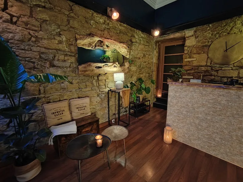 Namaste massage bien-être - Massage Lyon - OneBooking