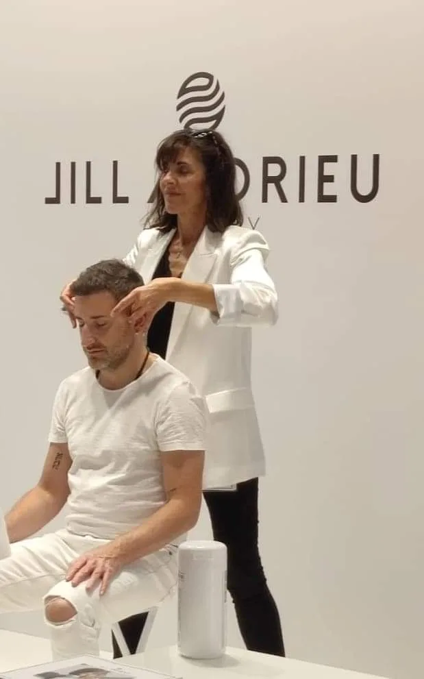 Coupe Énergétique Orléans / Estelle Stepien - Trichothérapy - Coiffure Orléans - OneBooking