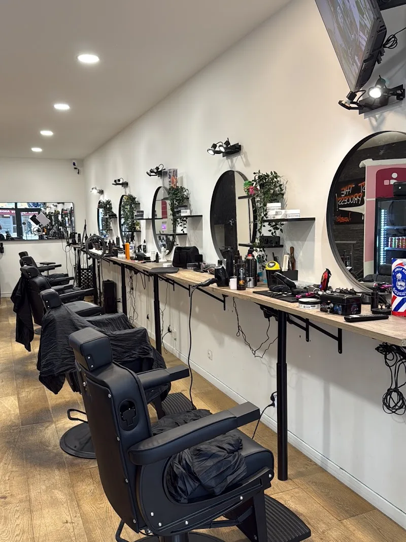 O’Salon Barbershop - Coiffure Aix-en-Provence - OneBooking