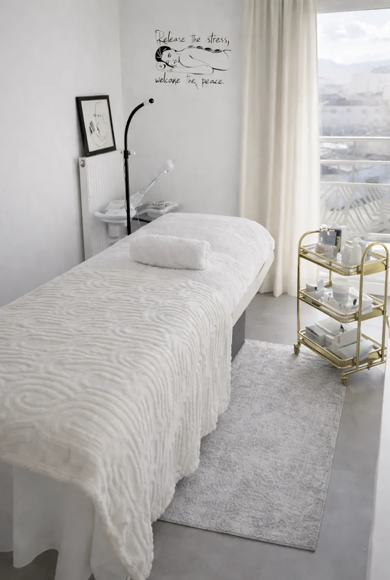 Katia Institut Éclat – Head Spa & Soins Experts - Spa Cannes - OneBooking