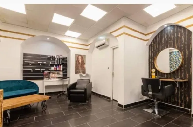 Leadie Hair House - Coiffure Avignon - OneBooking