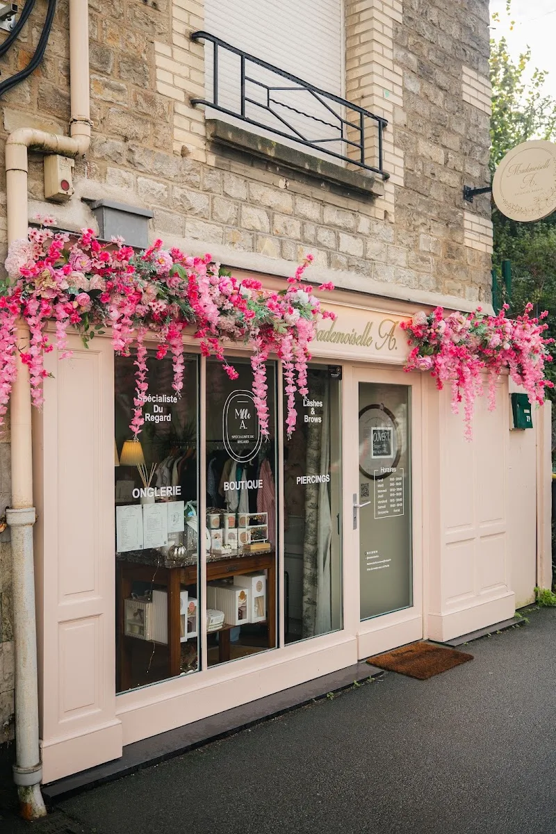 Gigi Beauty - Épilation Rennes - OneBooking