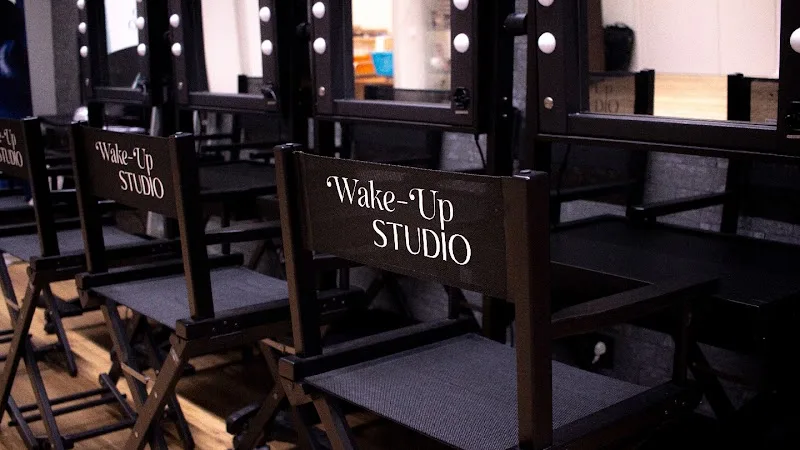 Wake-Up Studio, école de maquillage en Alsace - Maquillage Strasbourg - OneBooking