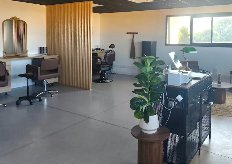 CL beautélys - Coiffure Sète - OneBooking