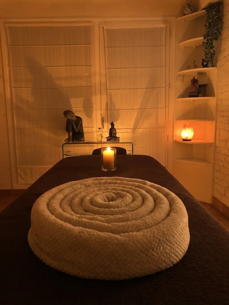 Sylvain: L‘Energie du toucher - Massage Clermont-Ferrand - OneBooking