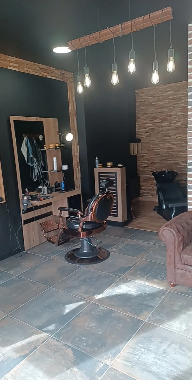 MG BARBER - Barbier Brest - OneBooking