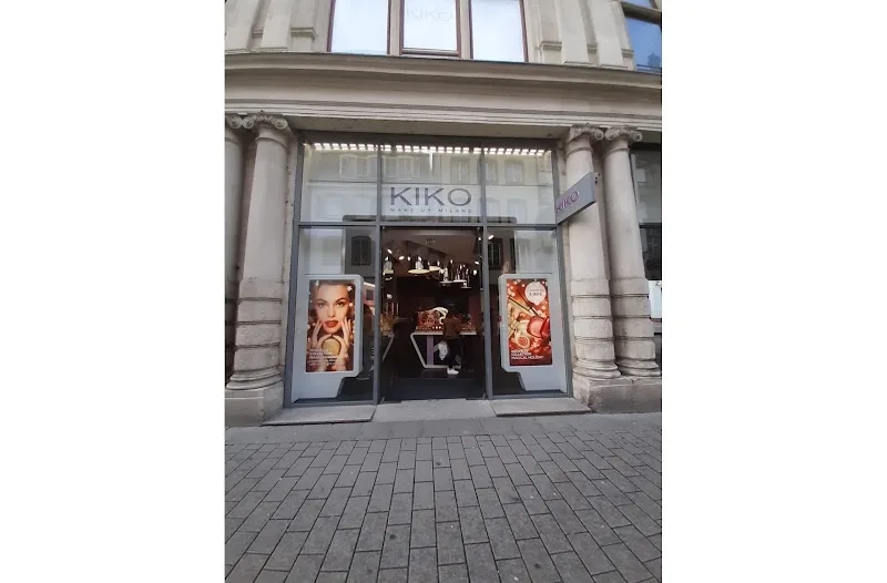 Kiko Milano - Maquillage Strasbourg - OneBooking