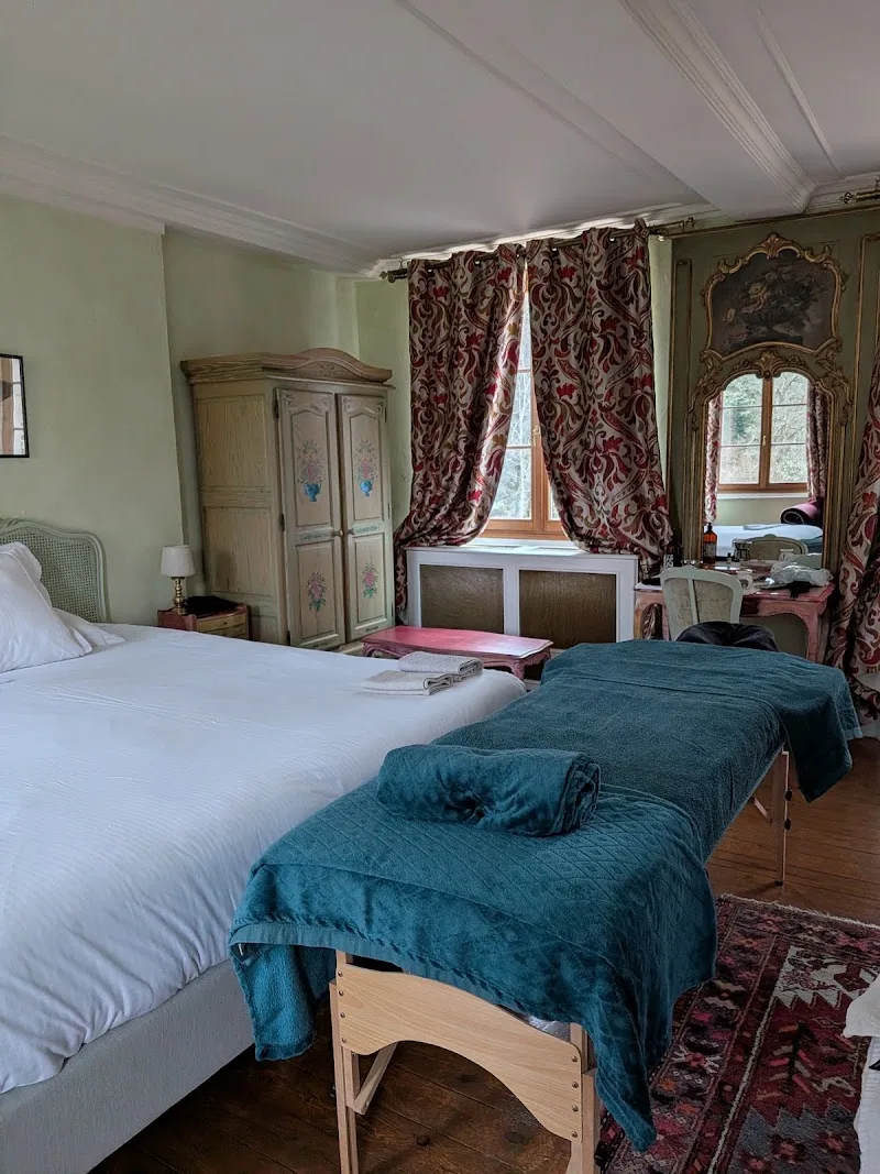 Rêv'elles et sens - Maquillage Orléans - OneBooking