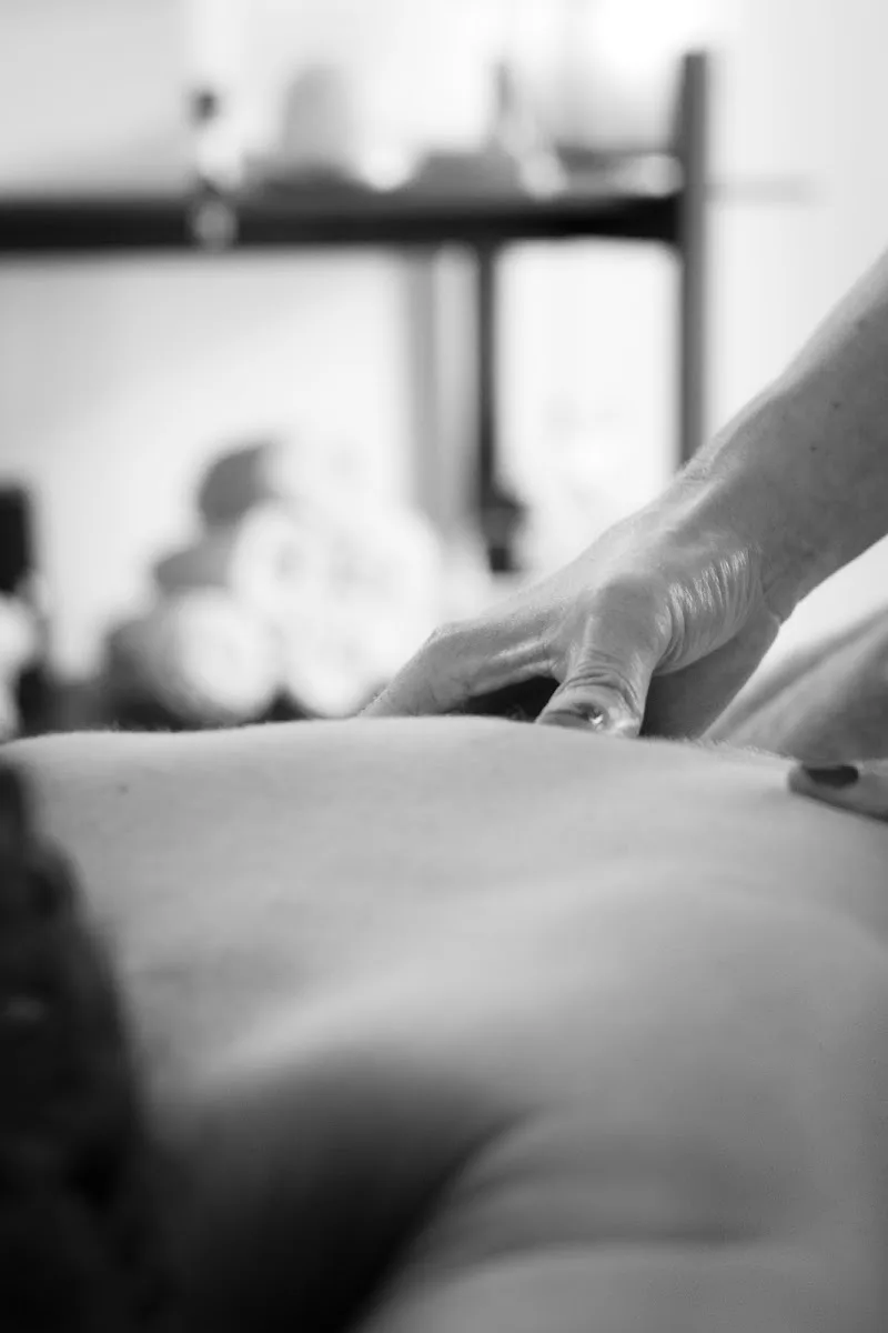 Donna Bonnar Dolezon - Réflexologie et massage bien être - Le Havre - Massage Le Havre - OneBooking