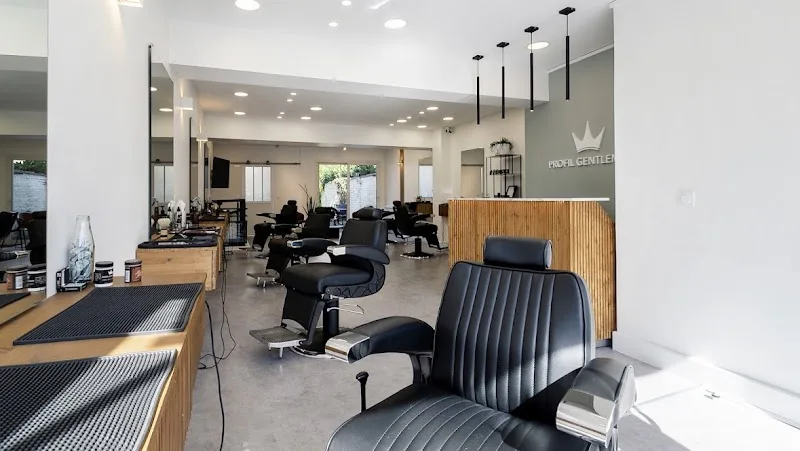 PROFIL GENTLEMEN coiffeur-barbier - Barbier Lille - OneBooking