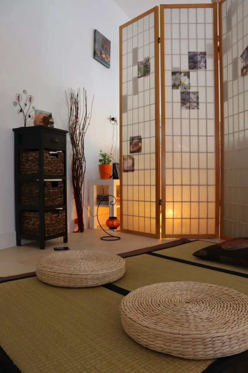 Massage-bien-être - Sophie Bourgeois - Massage Dijon - OneBooking