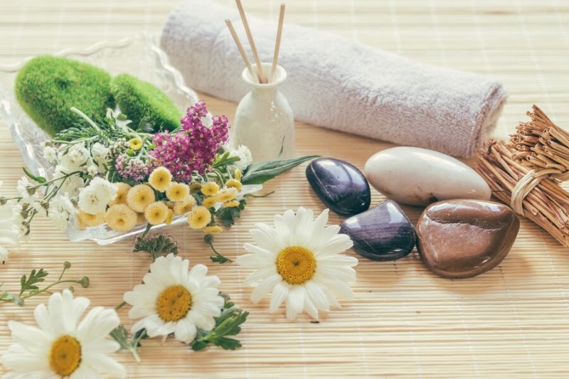 Ghislane Suhard NaturopathIe & Réflexologie à Béziers - Soin visage Béziers - OneBooking