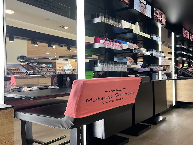 MAC Cosmetics - Maquillage Lille - OneBooking