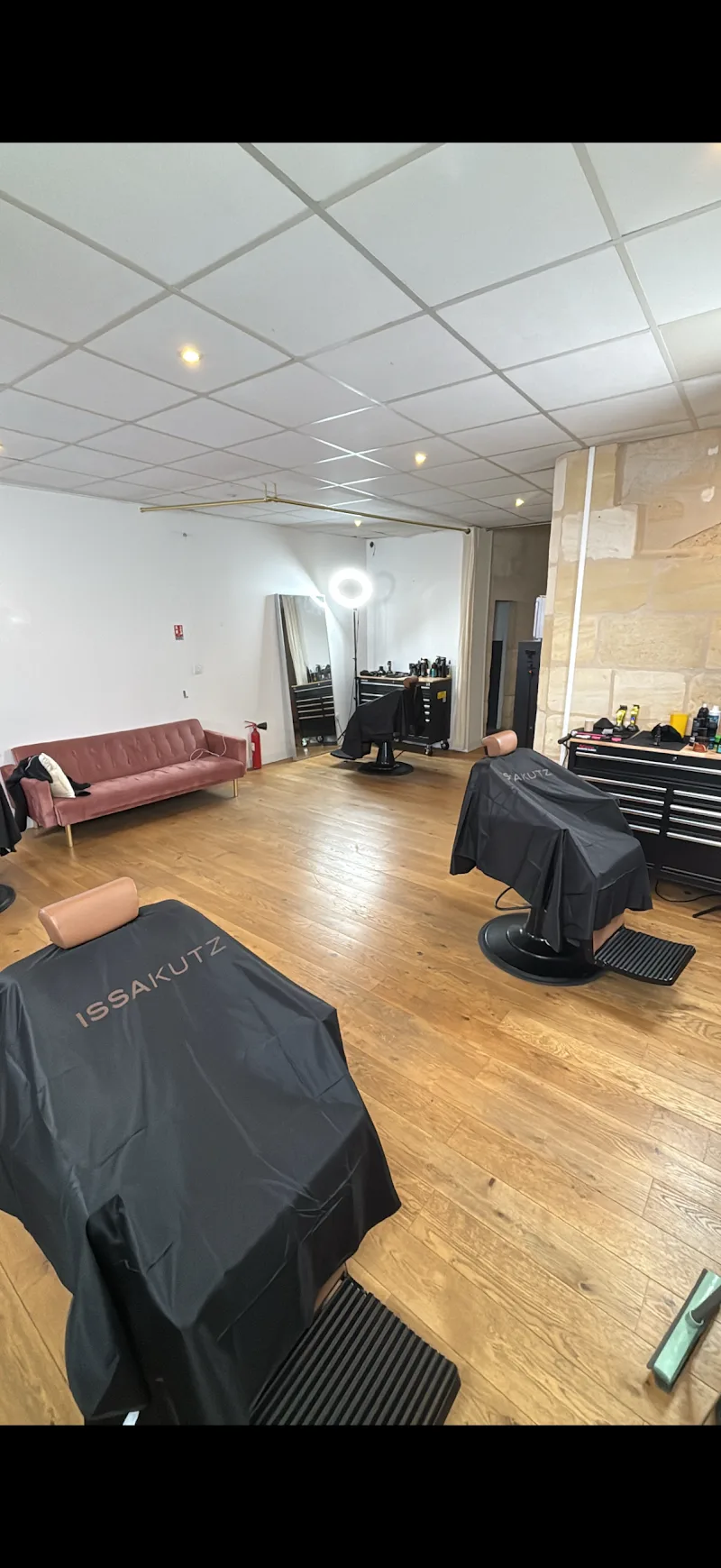 Issakutz - Barbier Bordeaux - OneBooking