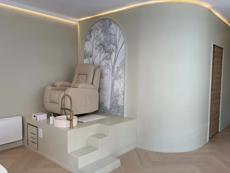 BSF studio - Sourcils & cils Lille - OneBooking