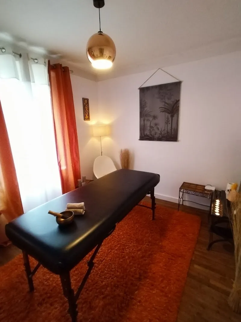 Yoluzen massage - Massage Brest - OneBooking