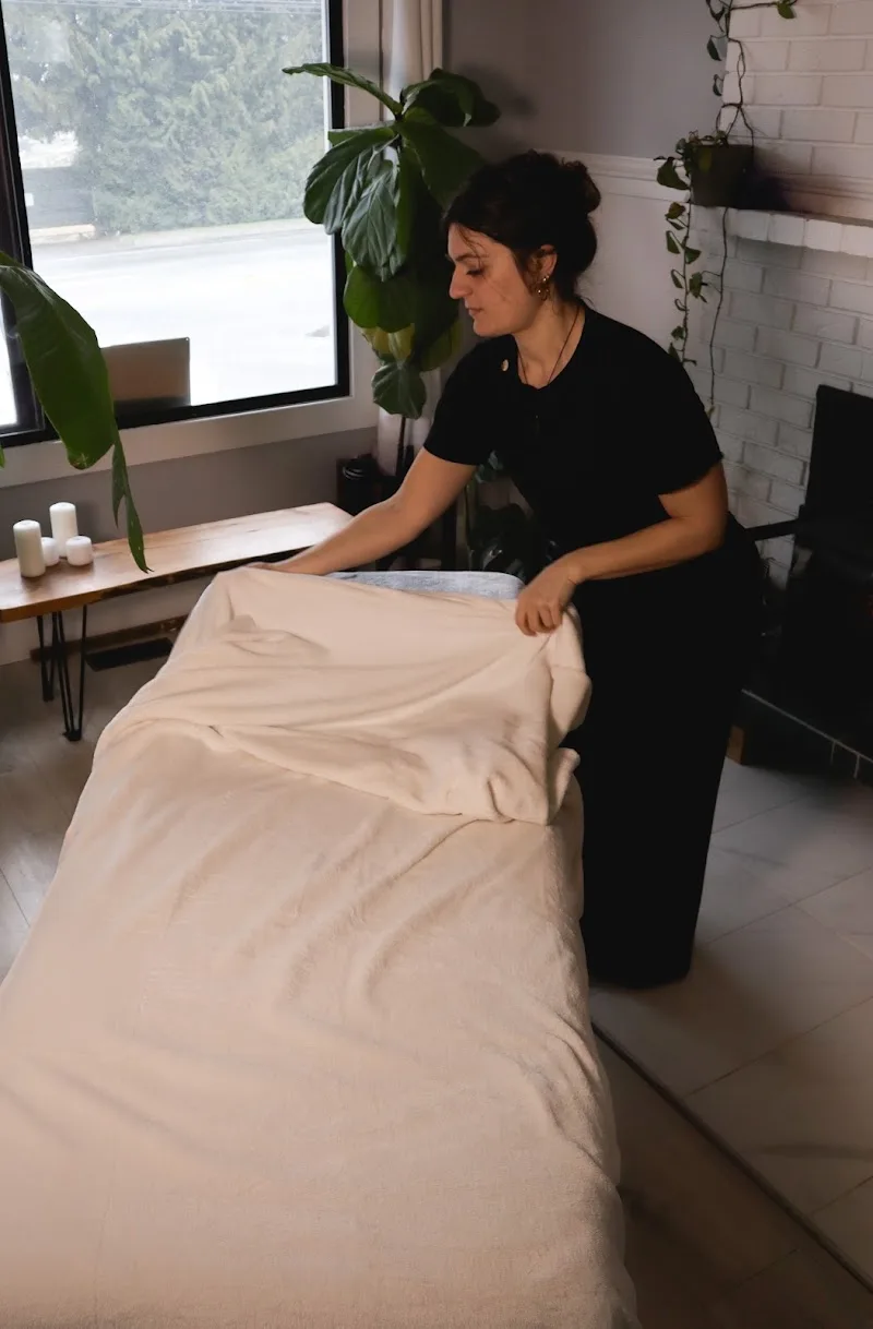 Gayané Massage * Massage Bien être- Drainage Lymphatique Ayurvédique - Spa Poitiers - OneBooking