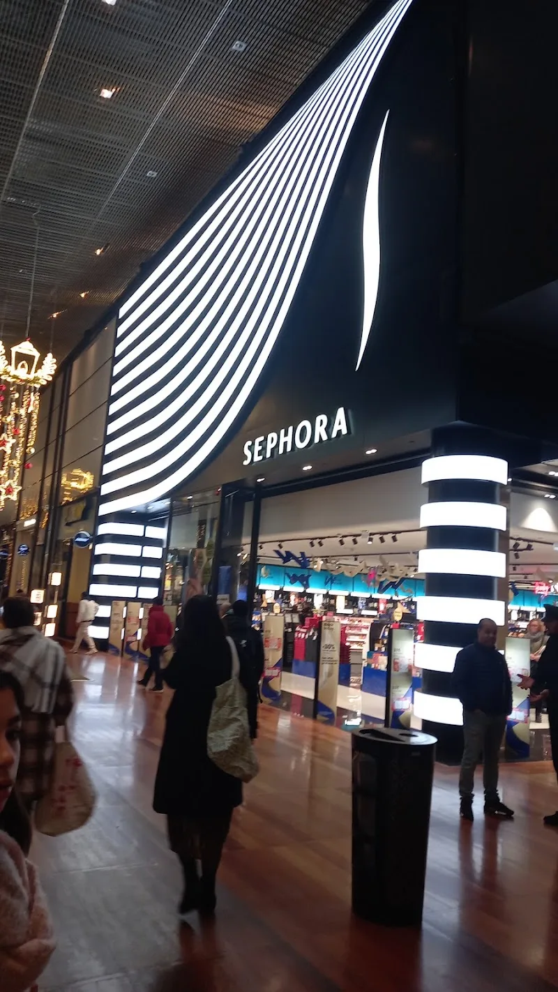 SEPHORA EURALILLE - Maquillage Lille - OneBooking