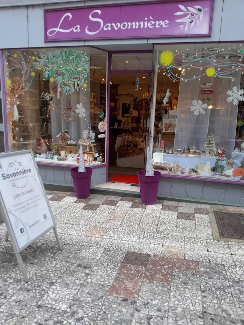 La Savonnière - Maquillage Limoges - OneBooking