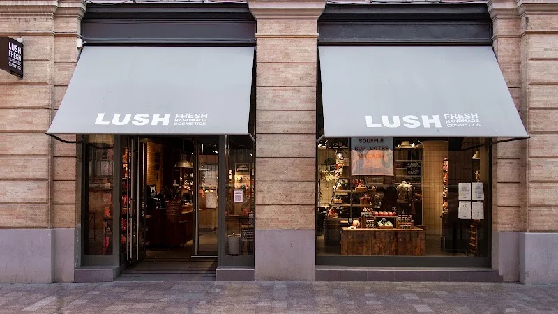 LUSH Cosmetics Toulouse - Maquillage Toulouse - OneBooking