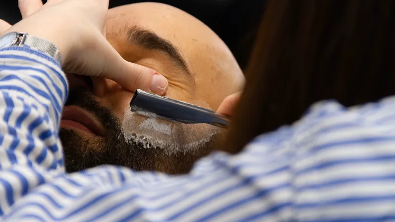 Ōbarbier Angers - Maison de Coiffure - Coiffure Angers - OneBooking