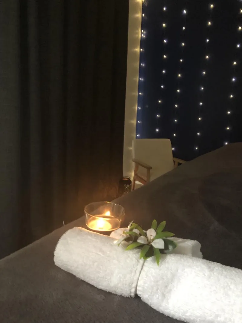 Destinations - Massages du Monde - Massages et jacuzzi, à Aubière Clermont-Ferrand (Sandrine FARGES) - Massage Clermont-Ferrand - OneBooking