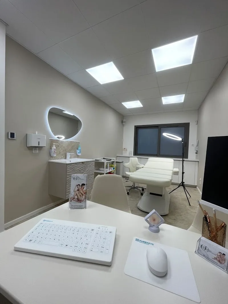 Cabinet Dermographie Réparatrice et corrective - Maquillage Ajaccio - OneBooking