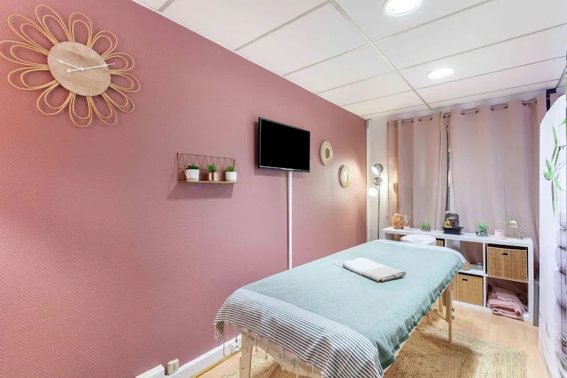 Mon'Plaisir Bien-Etre - Massage Lyon - OneBooking